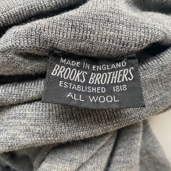Brooks Brothers 1818 Wool Turtleneck, Made in England - Picture 2 of 2